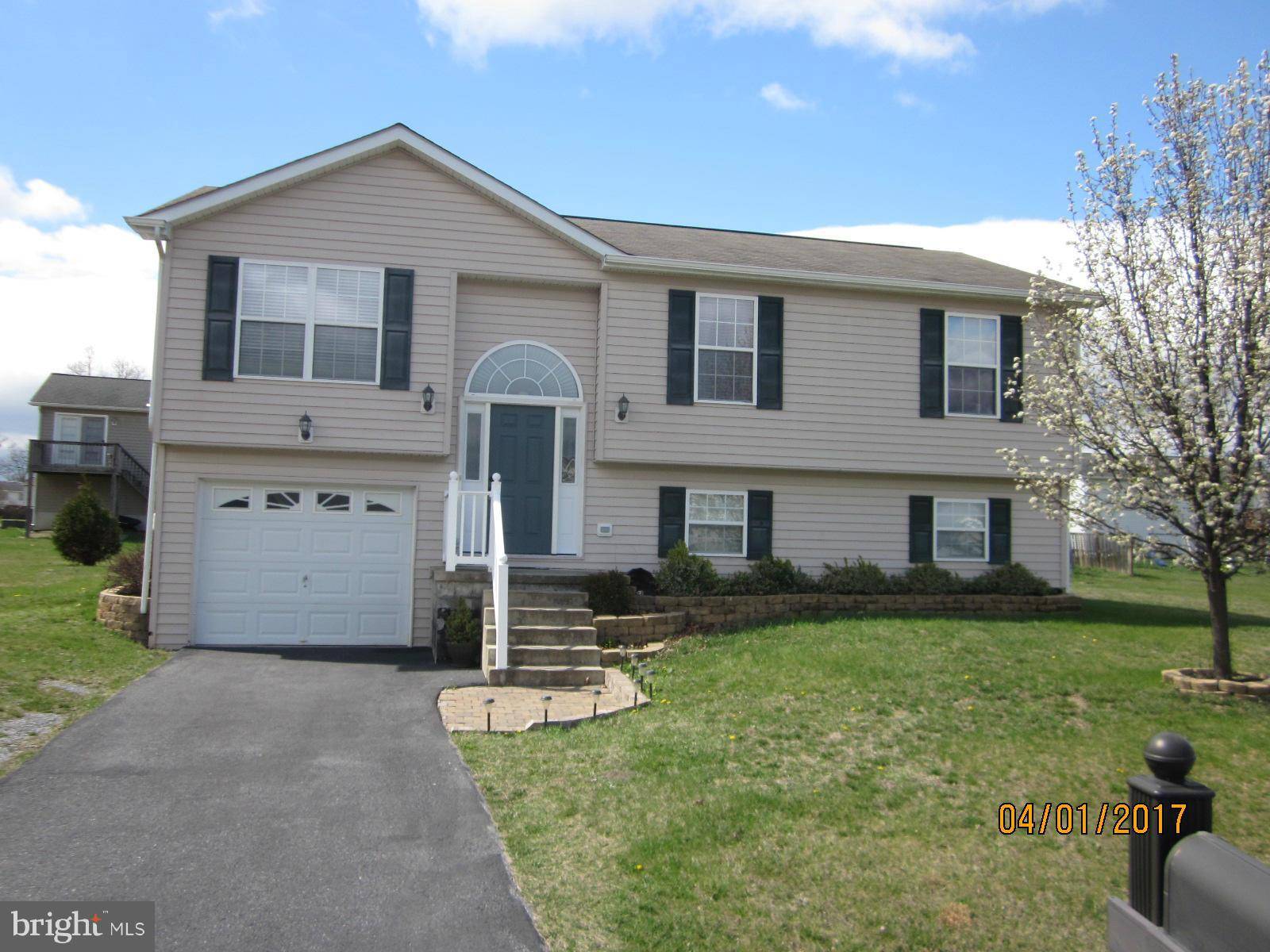 Inwood, WV 25428,26 DANA CT