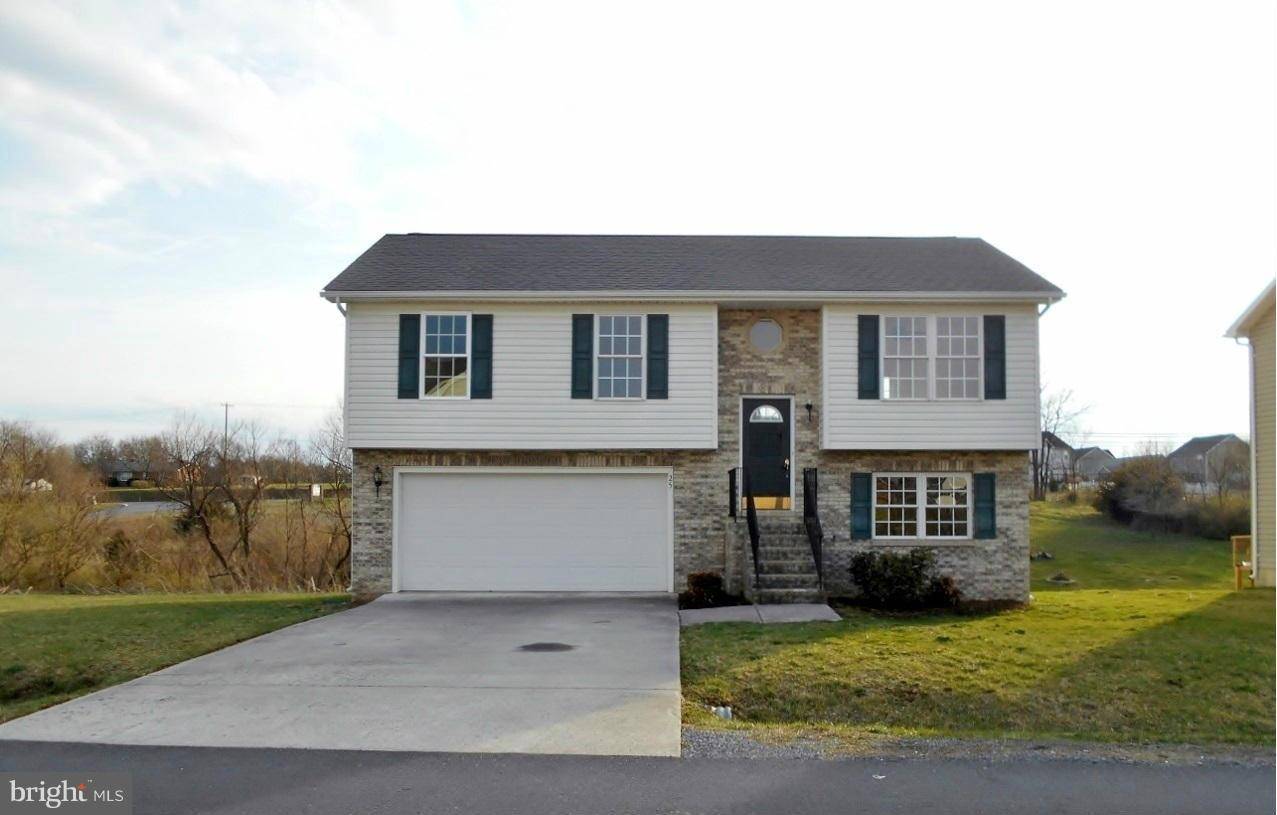 Inwood, WV 25428,25 BUCHANAN LN