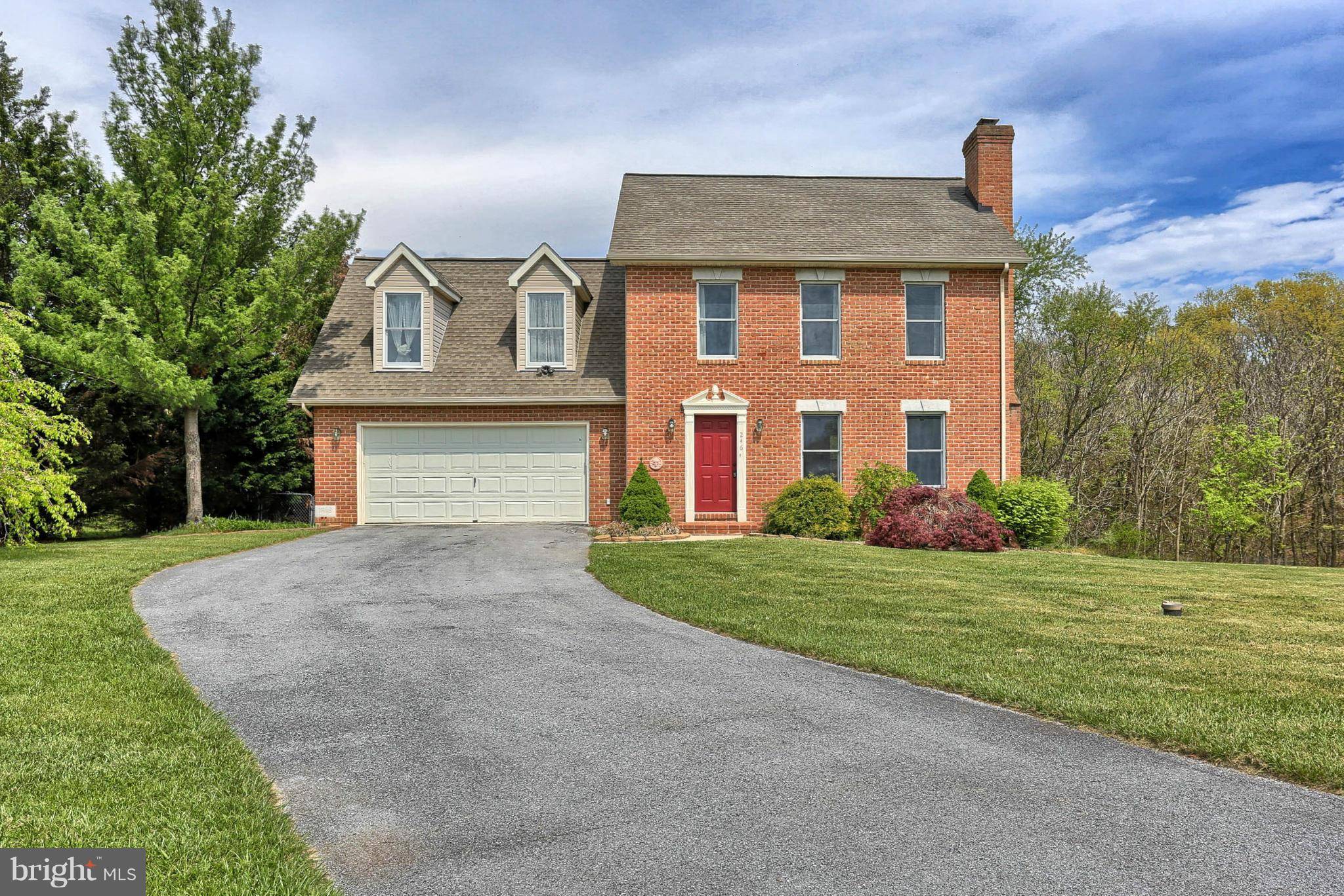 Falling Waters, WV 25419,246 APPALOOSA DR