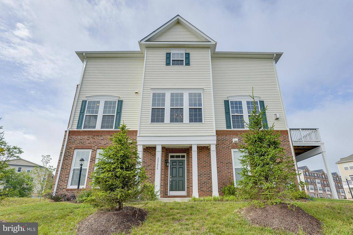 Ashburn, VA 20148,22658 AMBERJACK SQ