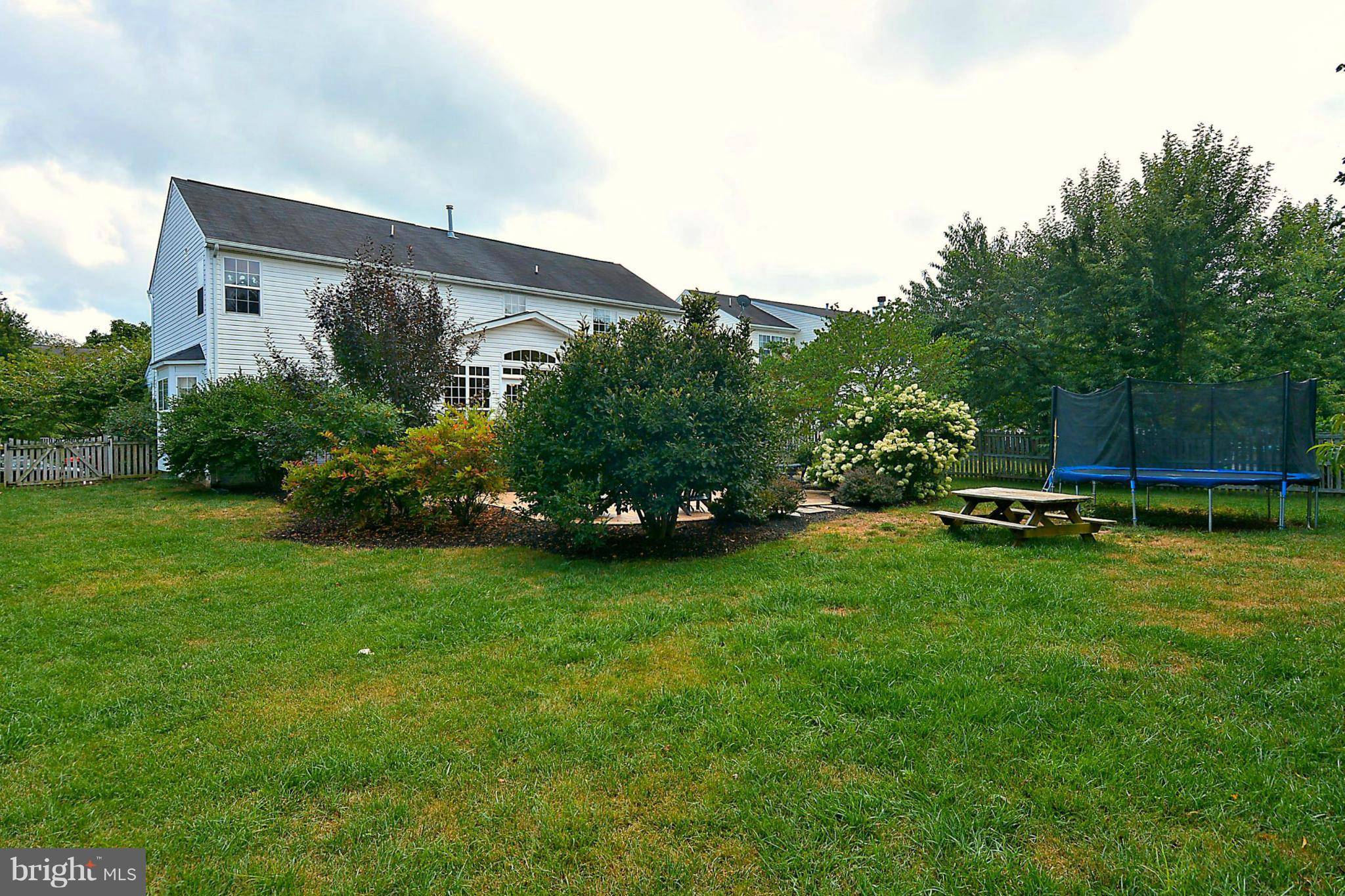 Purcellville, VA 20132,820 WOODBINE CT