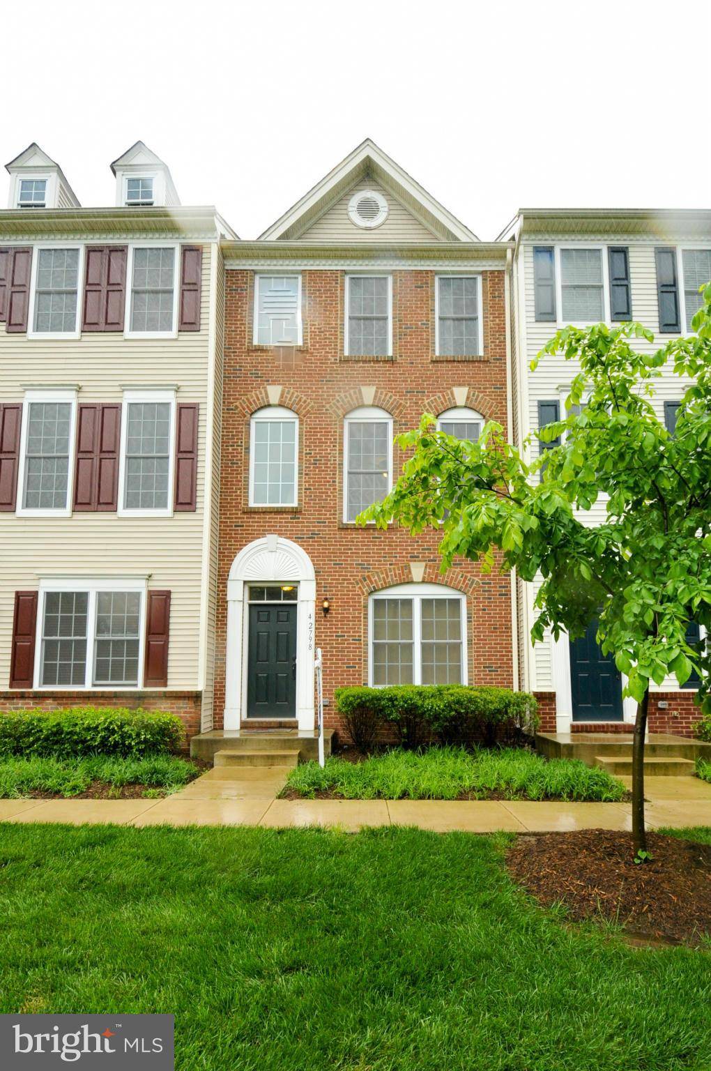 Chantilly, VA 20152,42798 SAN SEBASTIAN TER