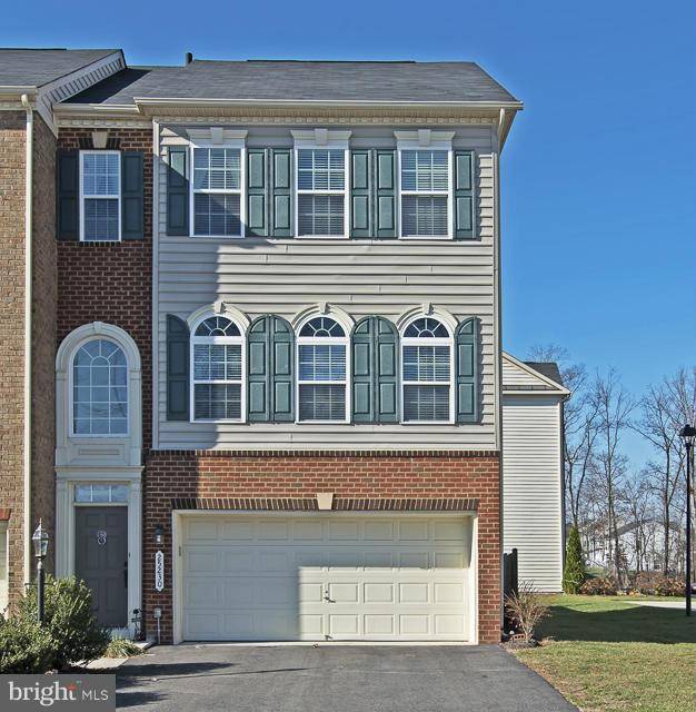 Chantilly, VA 20152,25230 BEACH PL