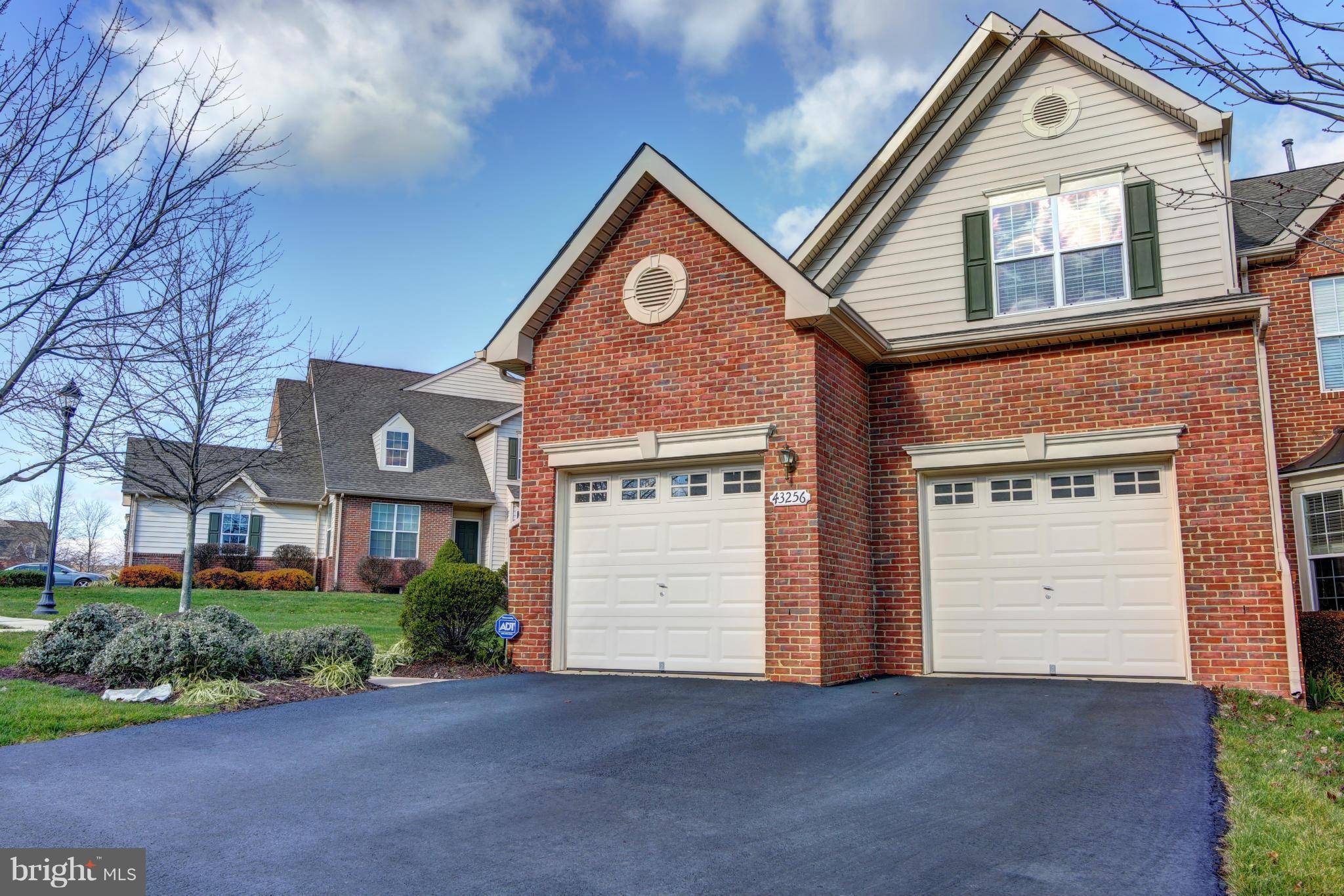 Ashburn, VA 20147,43256 SOMERSET HILLS TER