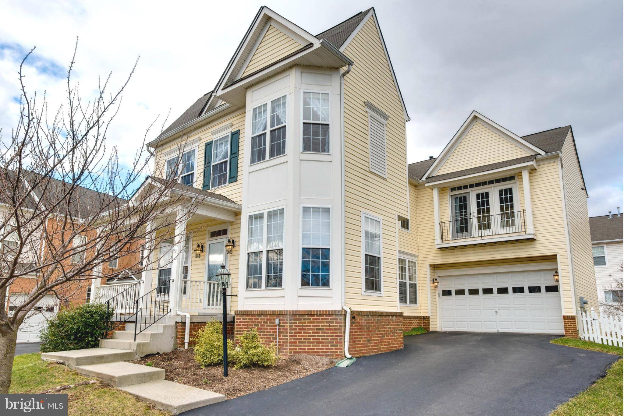 Ashburn, VA 20147,43341 MARKHAM PL