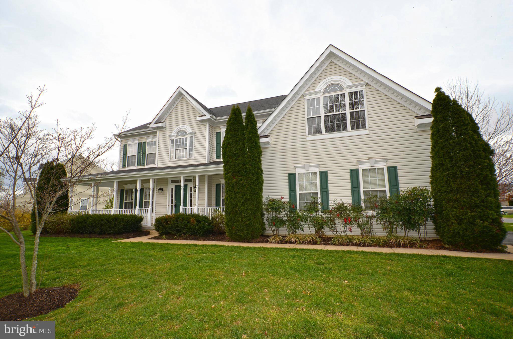 Round Hill, VA 20141,35817 PARK HEIGHTS CIR