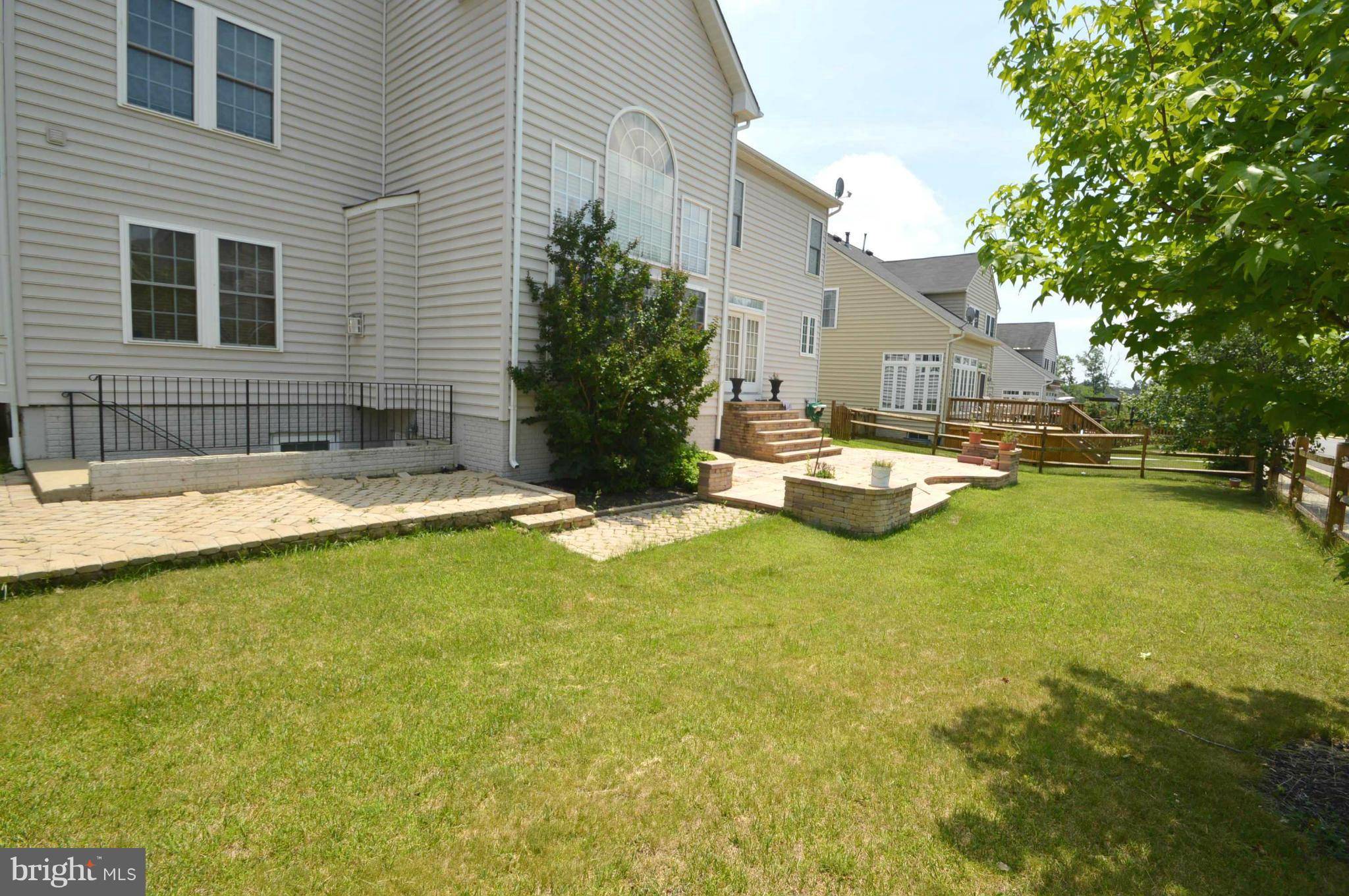 Aldie, VA 20105,25643 BALINT PARK CT