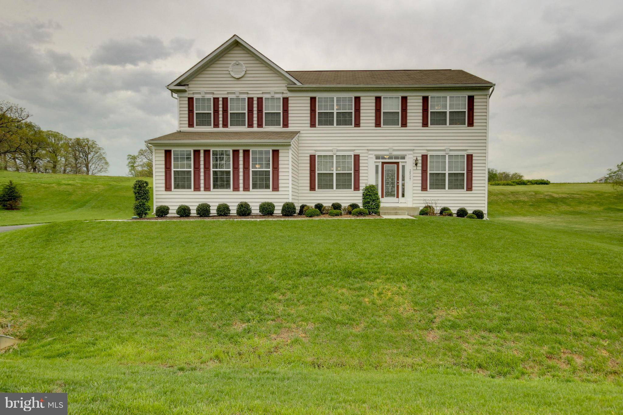 Purcellville, VA 20132,36527 WINDING OAK PL