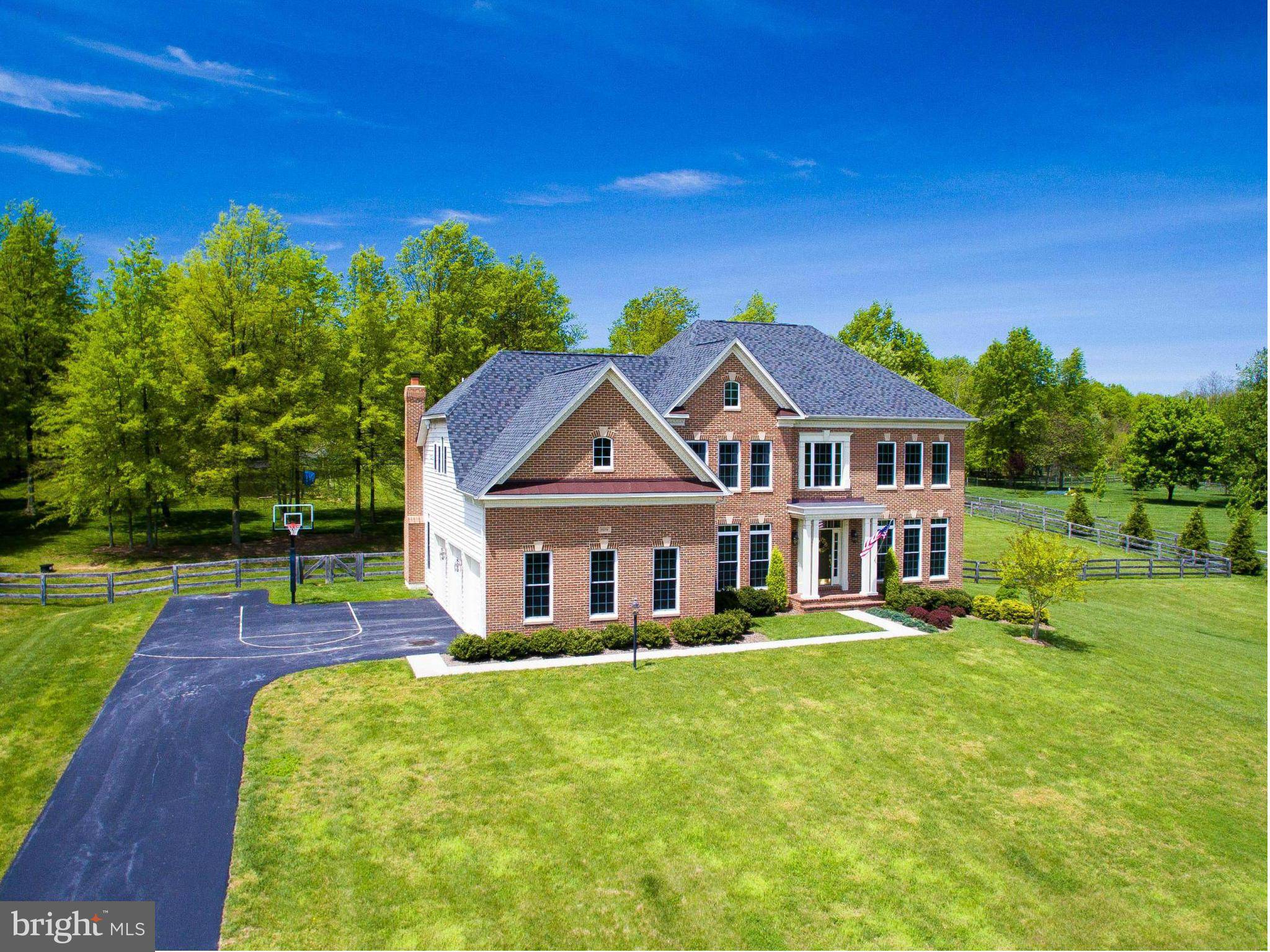 Round Hill, VA 20141,17273 FONTAINE CT