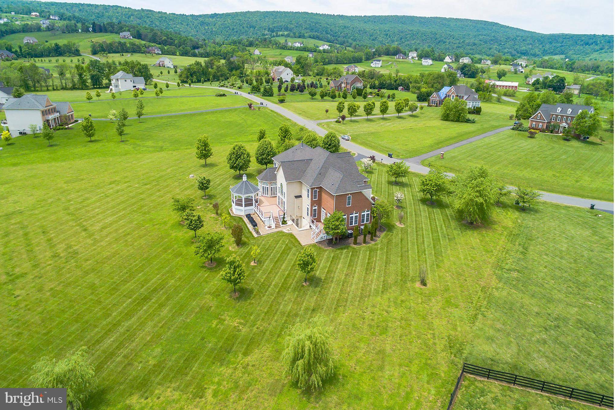 Round Hill, VA 20141,35615 GLENCOE CT