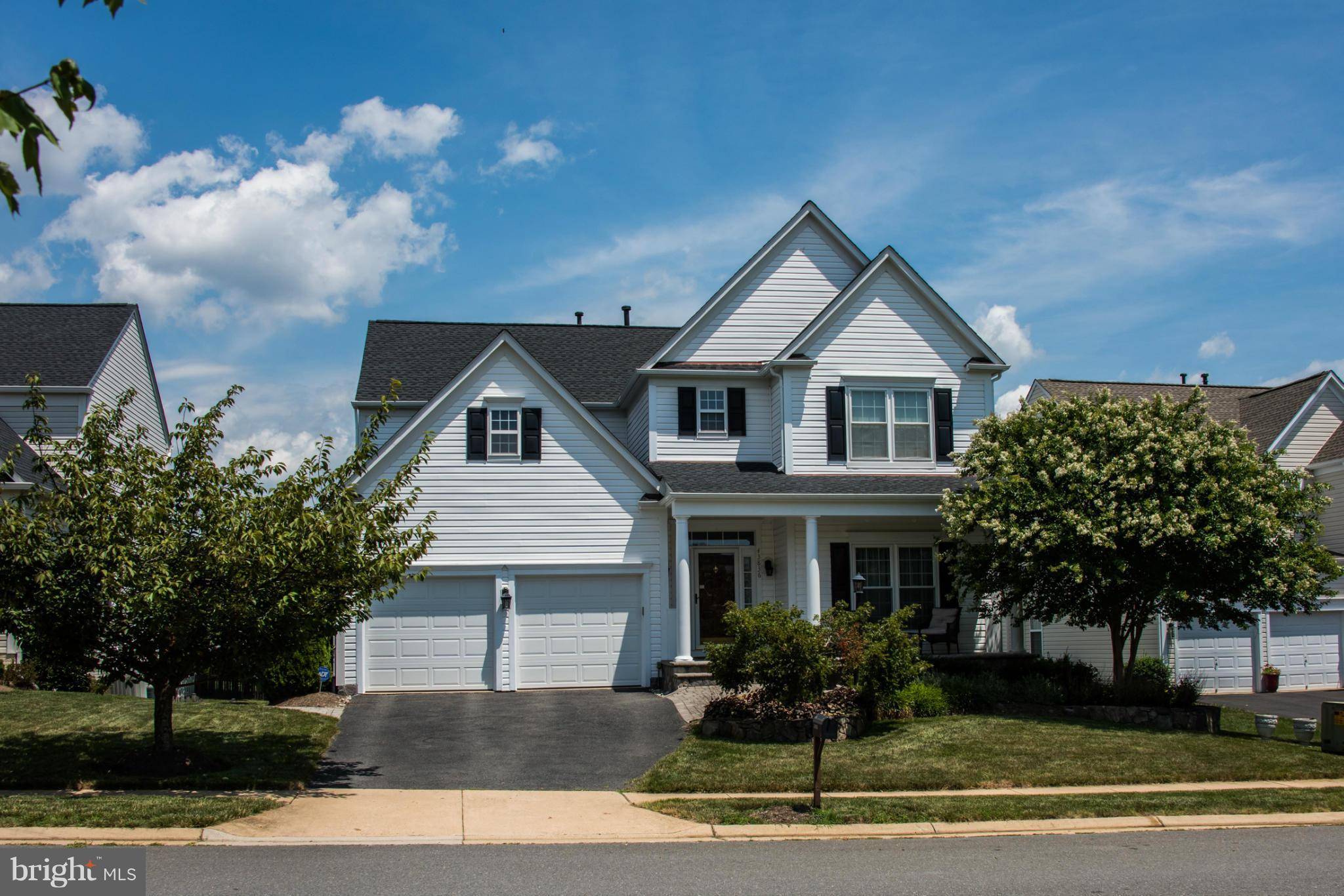 Ashburn, VA 20147,43836 ROBINDALE CT