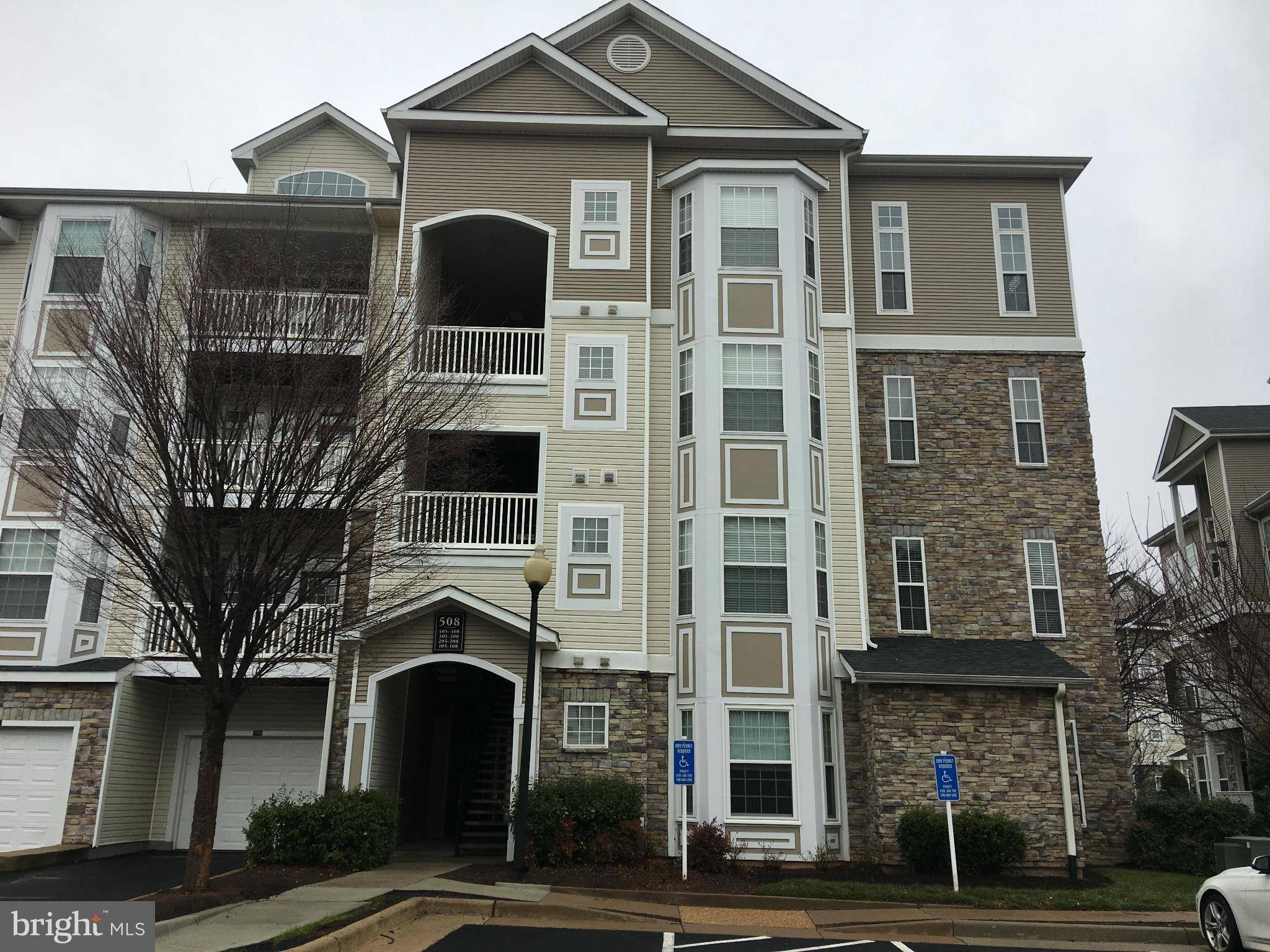 Leesburg, VA 20175,508 SUNSET VIEW TER SE #208