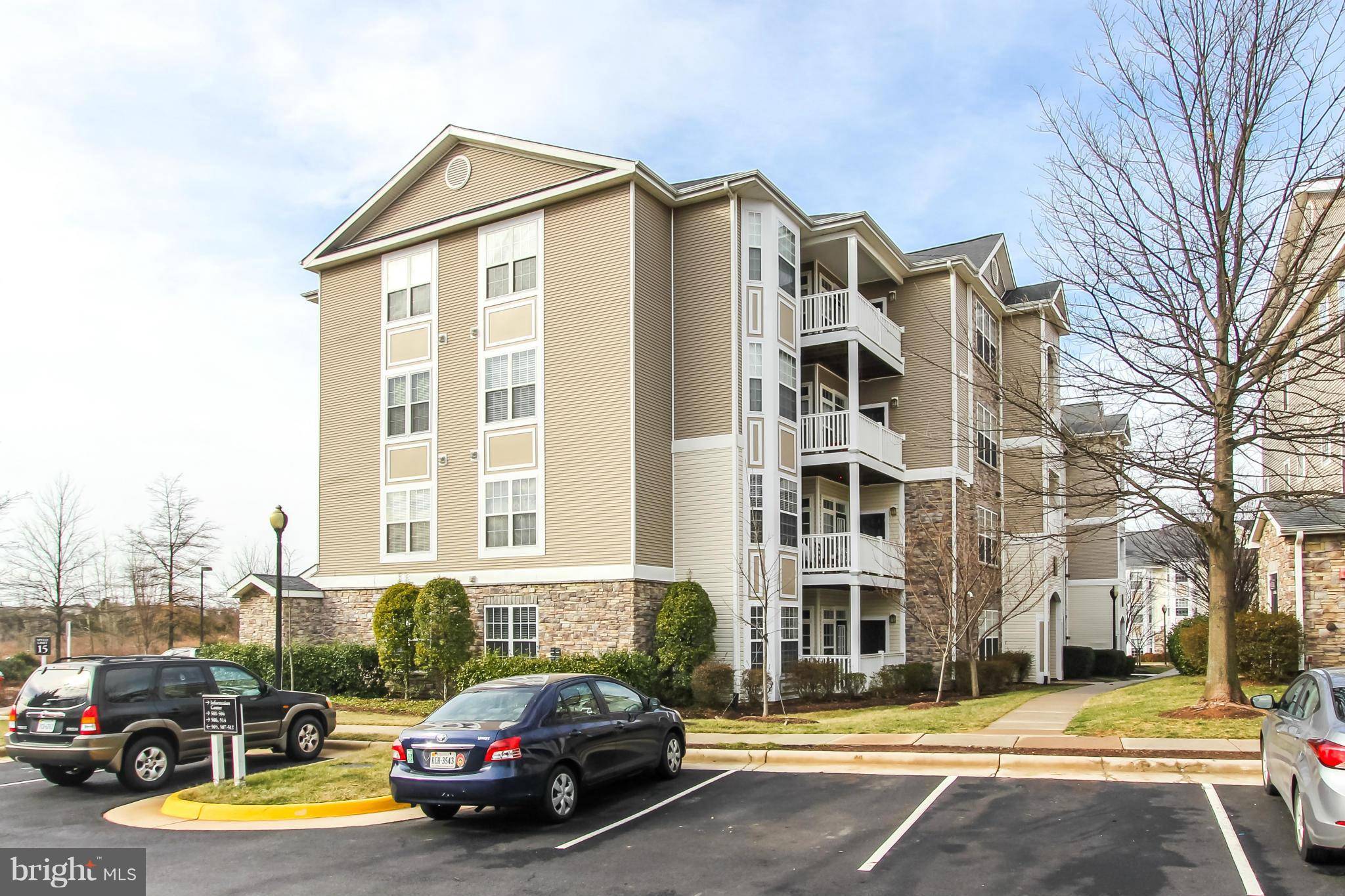 Leesburg, VA 20175,512 SUNSET VIEW TER SE #108