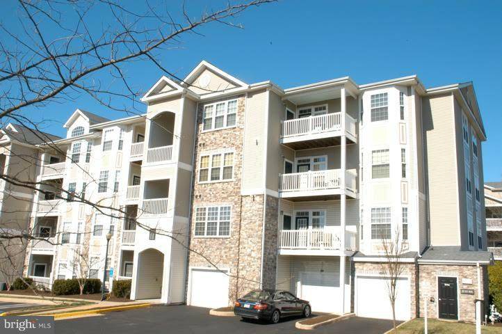 Leesburg, VA 20175,512 SUNSET VIEW TER SE #406