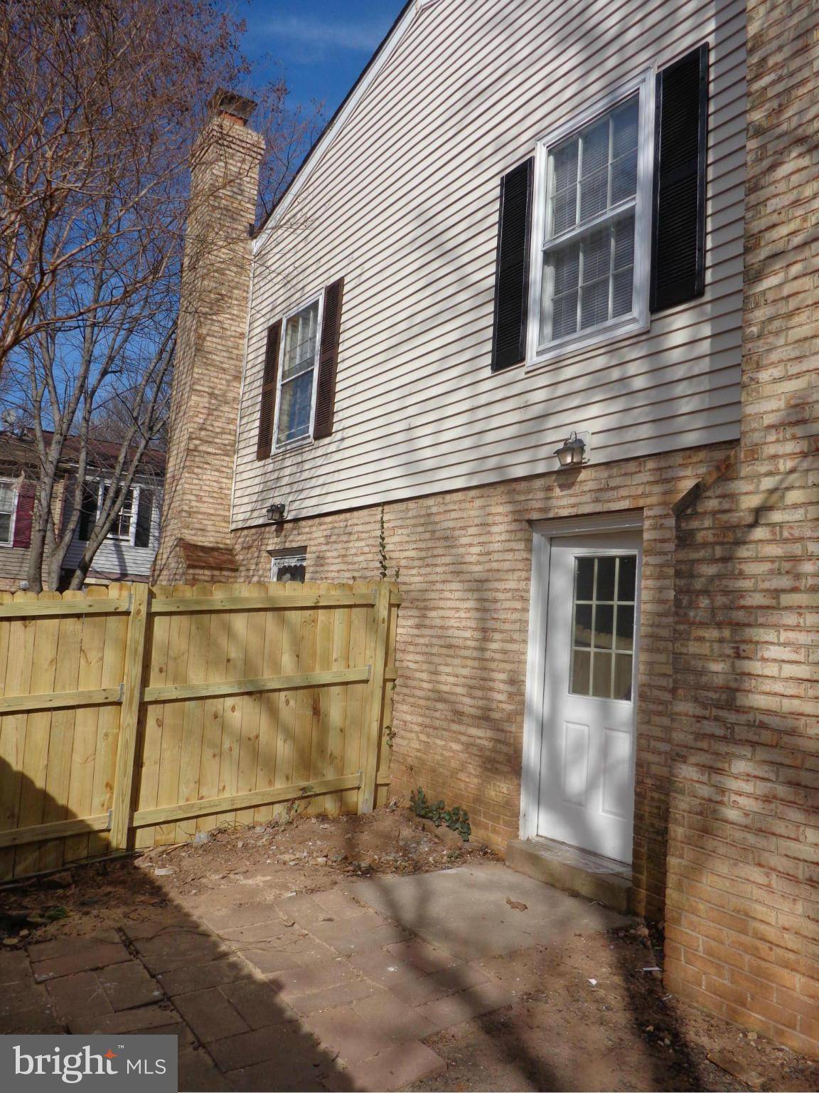 Leesburg, VA 20176,33 HANCOCK PL NE