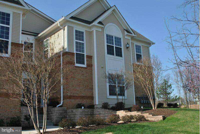 Ashburn, VA 20147,43860 HICKORY CORNER TER #113