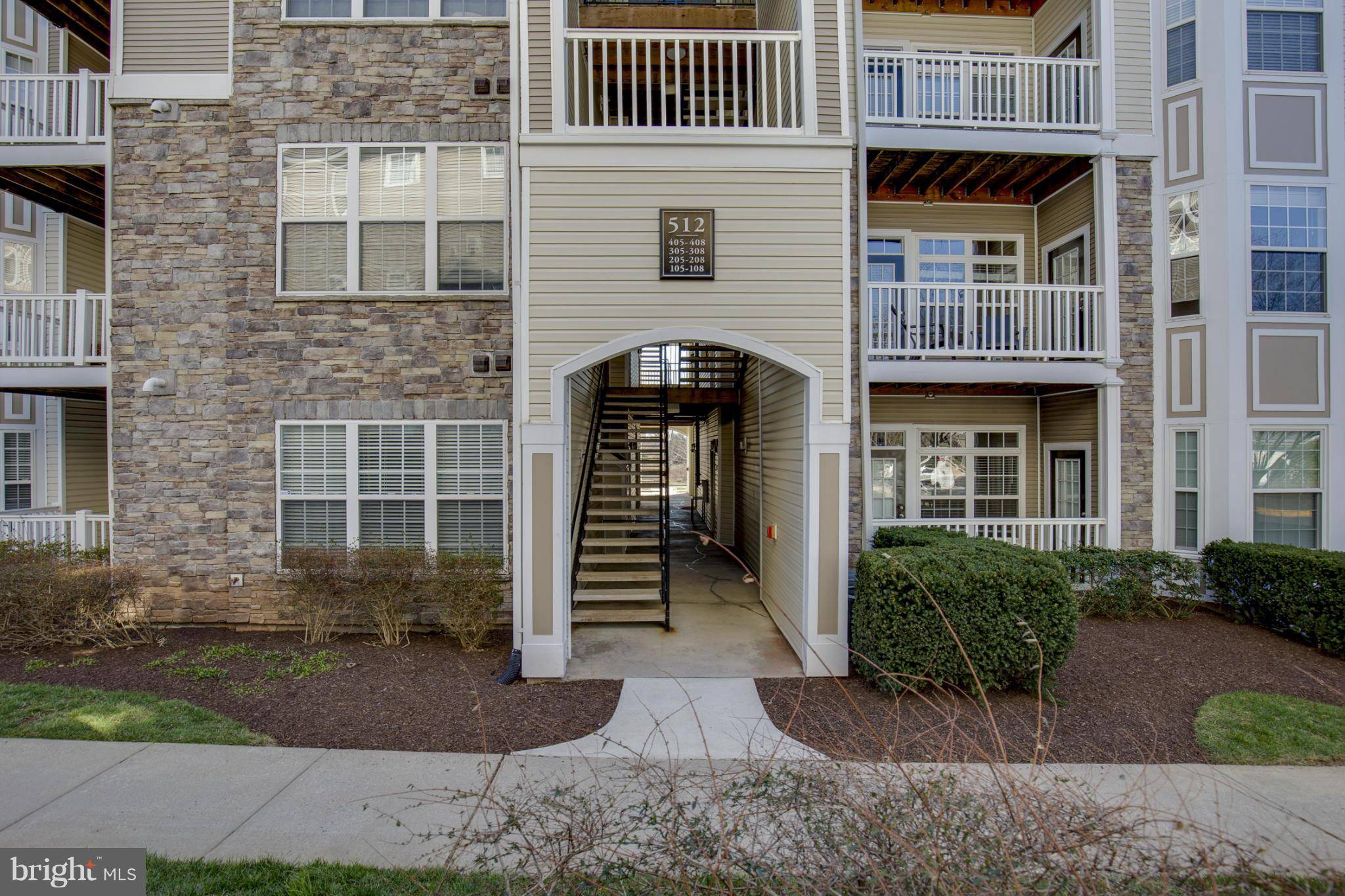 Leesburg, VA 20175,512 SUNSET VIEW TER SE #407