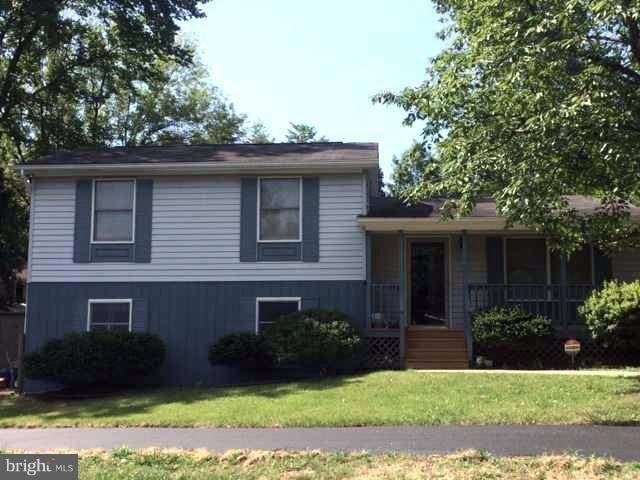 Leesburg, VA 20175,118 HALIFAX PL SE