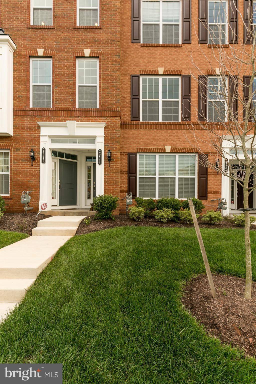 Ashburn, VA 20148,23544 BELVOIR WOODS TER