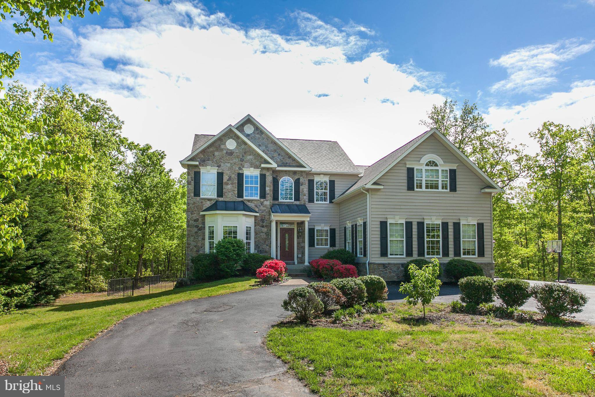 Fredericksburg, VA 22406,384 GENTLE BREEZE CIR