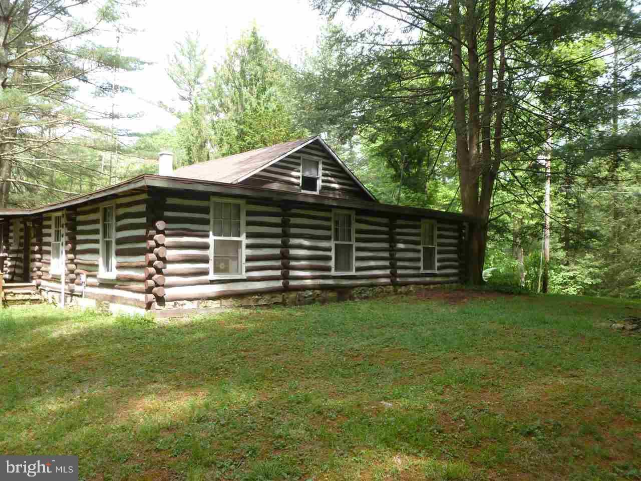 Gardners, PA 17324,8 COLLIER LN