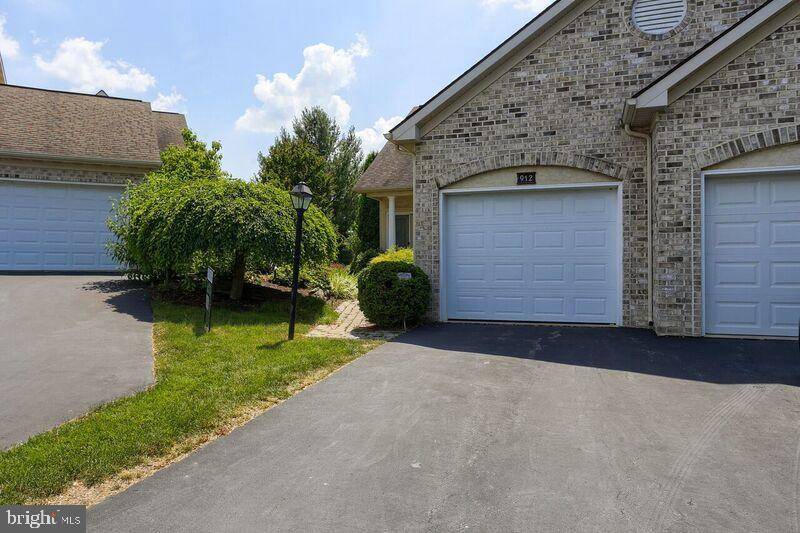 Millersville, PA 17551,912 RIVERGATE CT