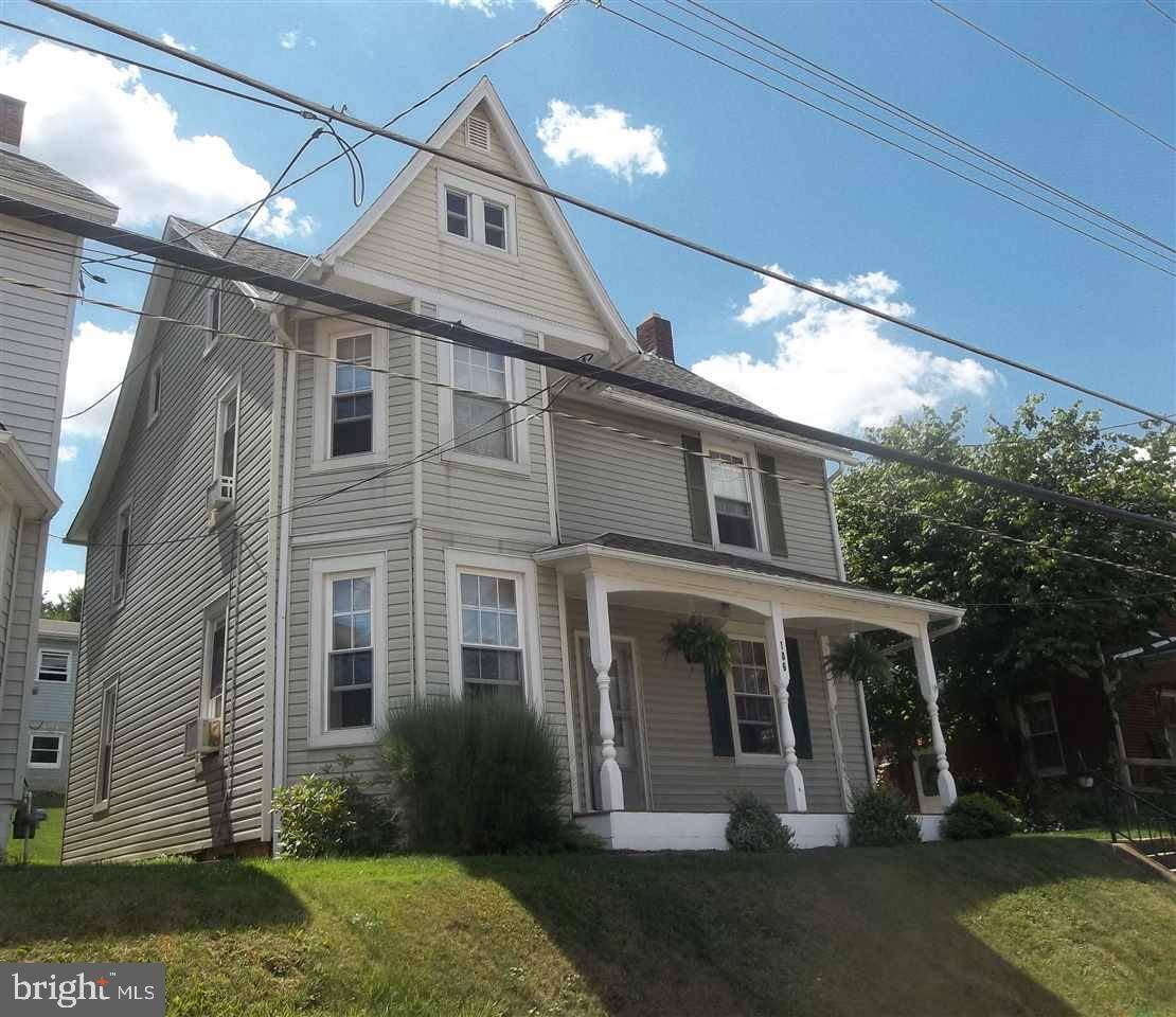 Glen Rock, PA 17327,106 MANCHESTER ST