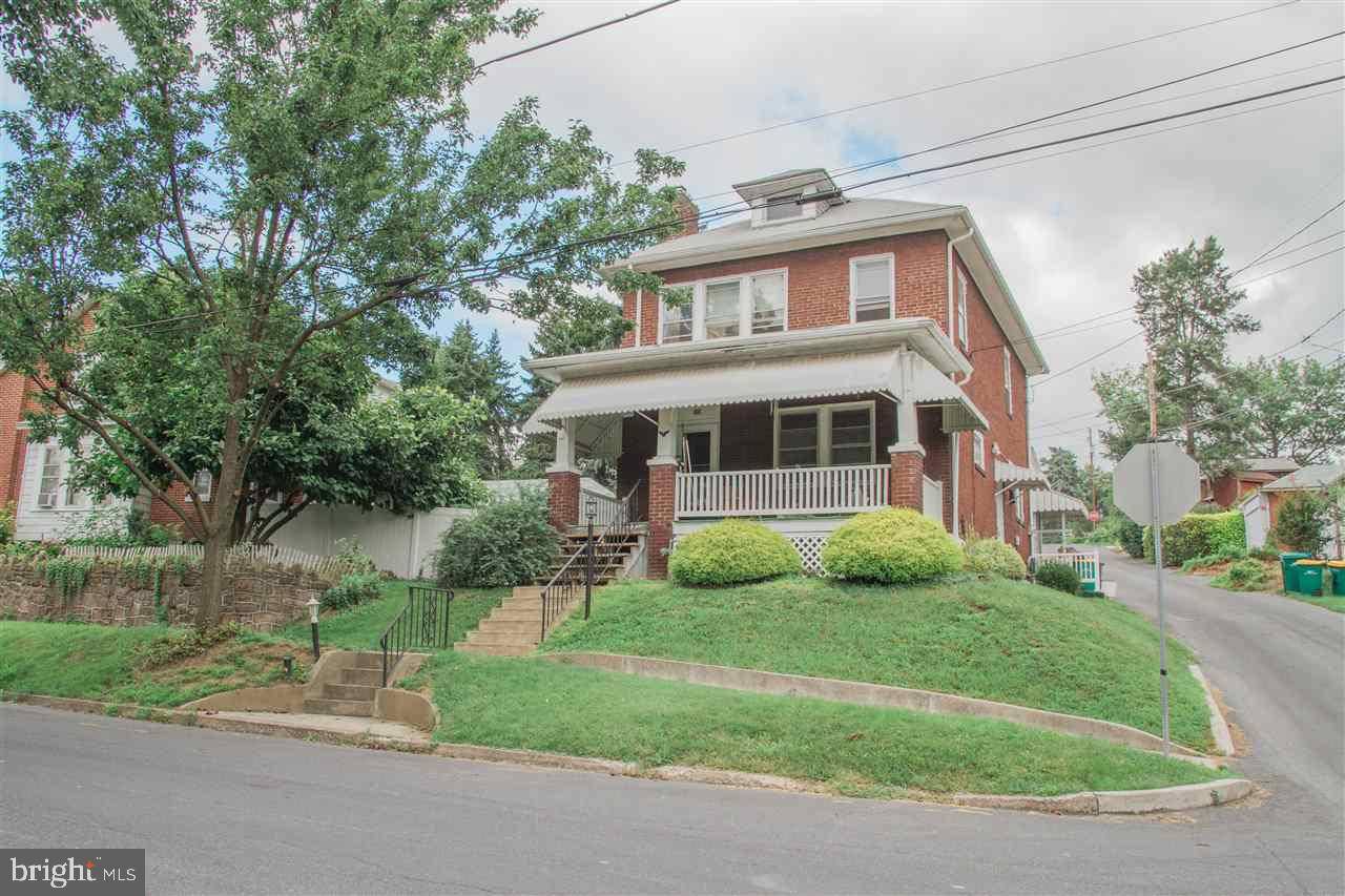 Harrisburg, PA 17111,3004 BRISBAN ST