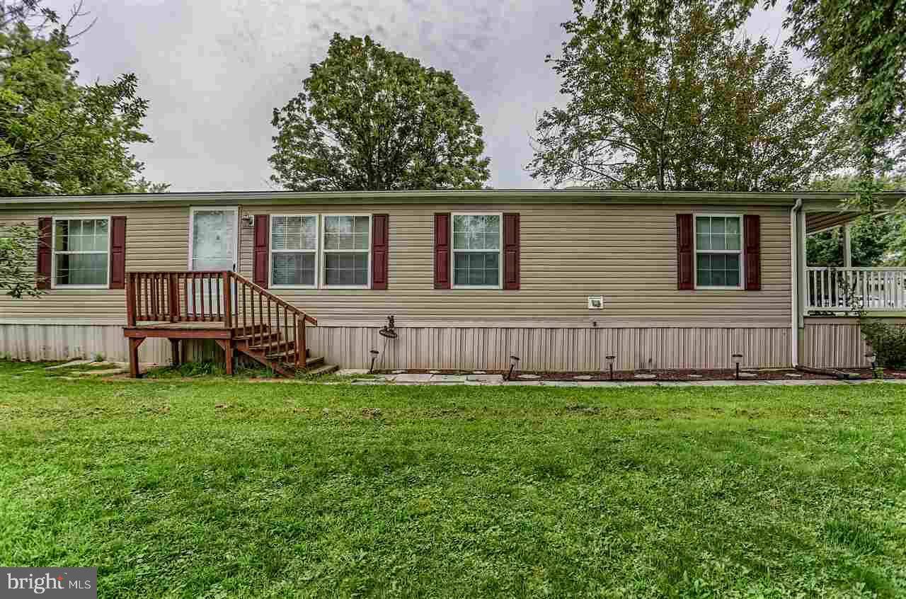 Mount Wolf, PA 17347,154 CRESTWOOD DR