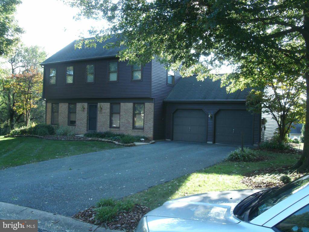 Lancaster, PA 17601,110 RIDINGS WAY