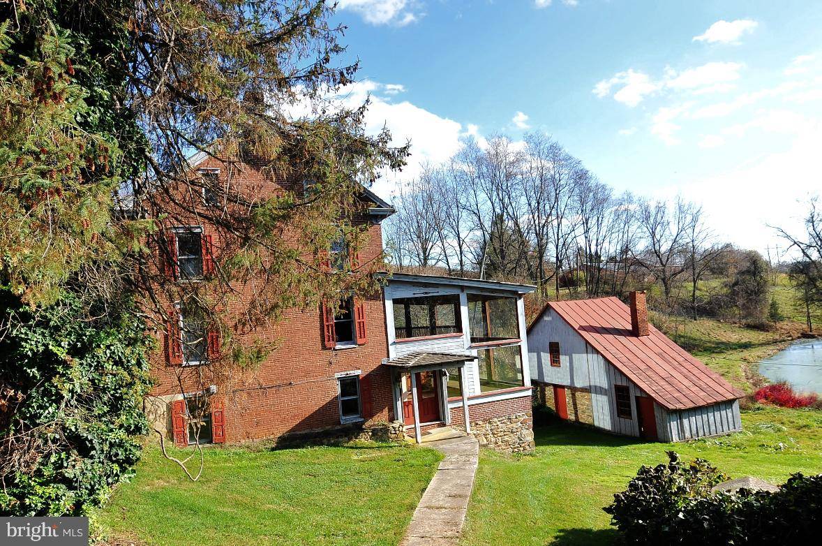 Seven Valleys, PA 17360,2299 LARUE RD