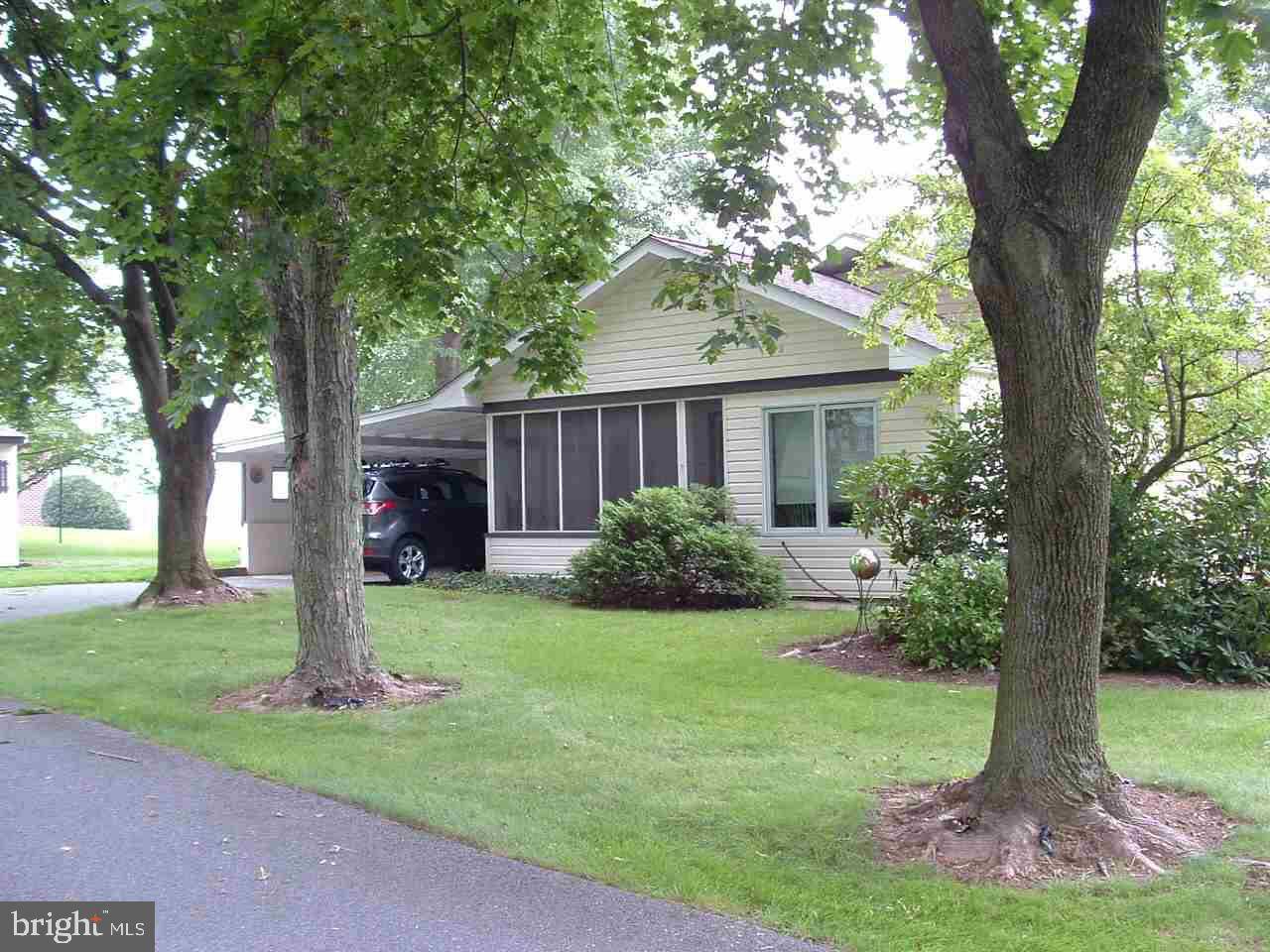 Loysville, PA 17047,5 OAK DR