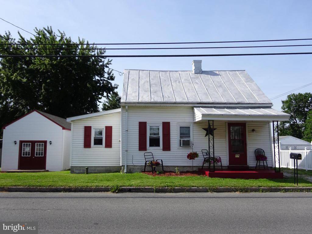 Newmanstown, PA 17073,306 E MAIN ST