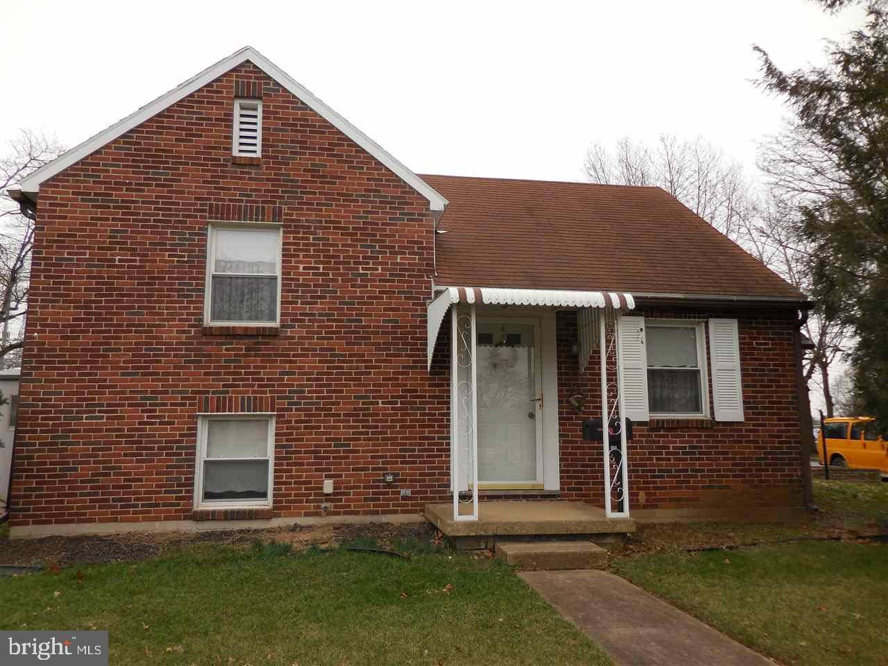 York, PA 17404,725 OATMAN ST