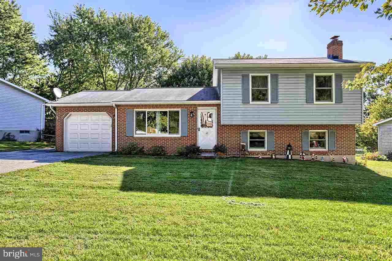 Hanover, PA 17331,42 CARDINAL DR