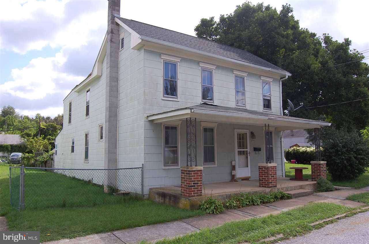 Mechanicsburg, PA 17055,119 S WASHINGTON ST