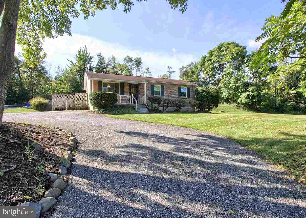 Dillsburg, PA 17019,107 W SIDDONSBURG RD