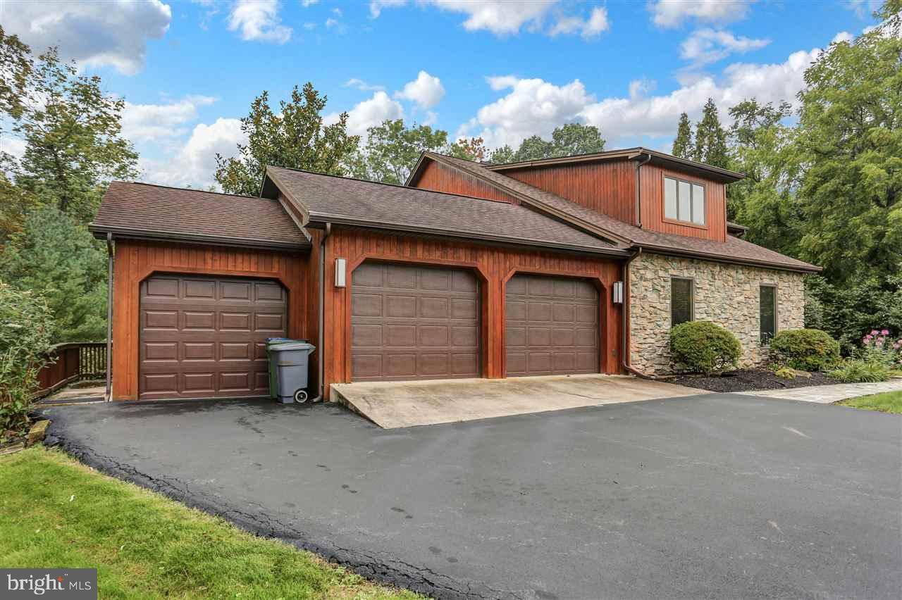 Harrisburg, PA 17110,109 NICOLAS CT