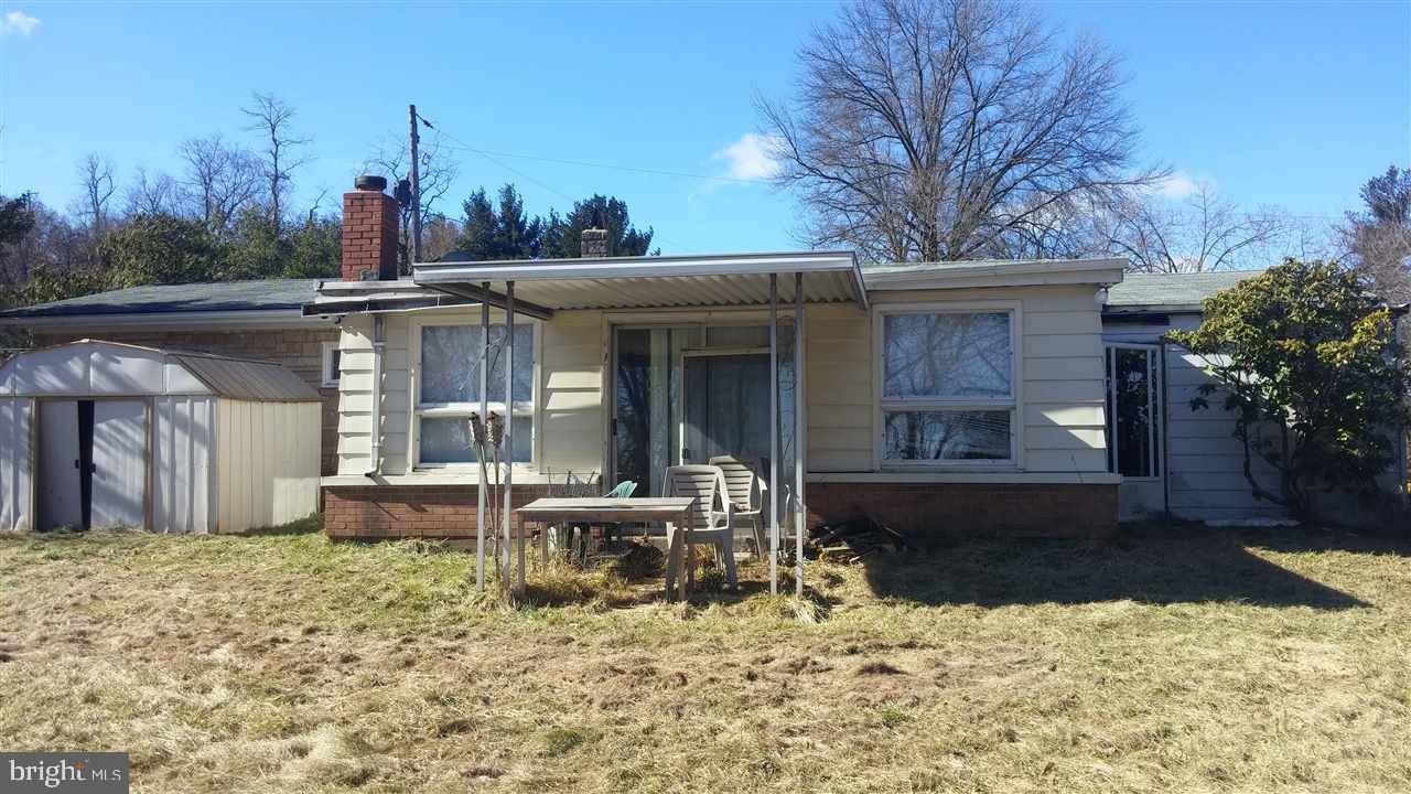 New Cumberland, PA 17070,100 PLEASANTVIEW TER