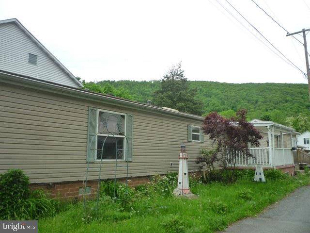 Coal Township, PA 17866,651 CENTER ST