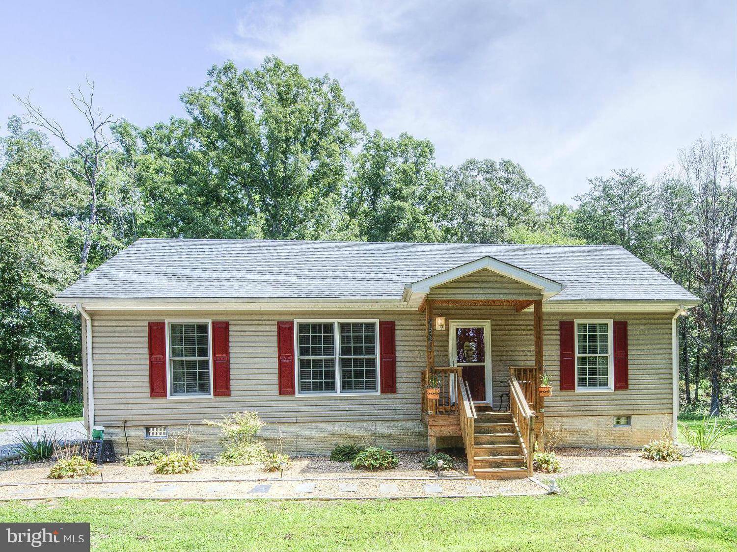 Fredericksburg, VA 22408,7851 FLIPPO DR