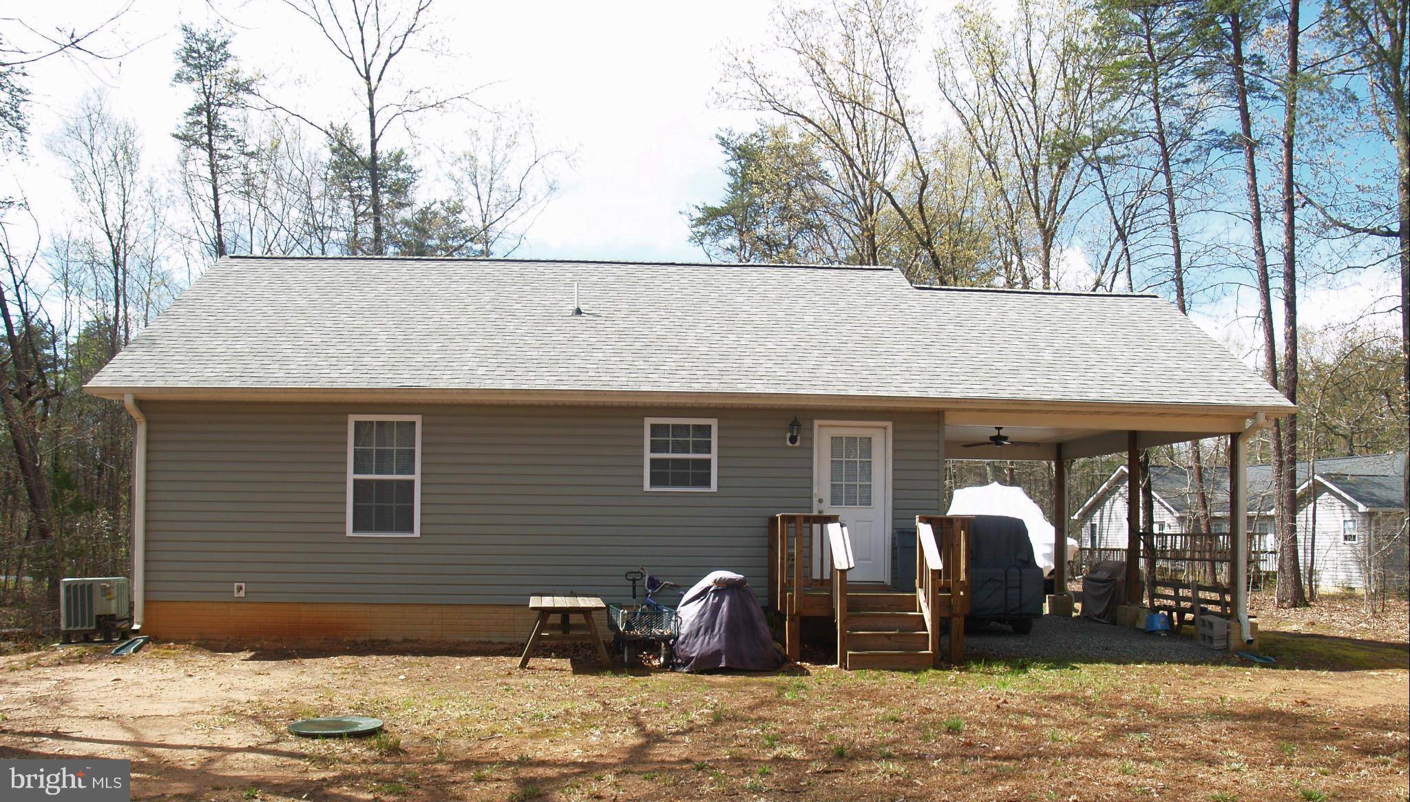 Bumpass, VA 23024,2521 LAKESIDE WOODS DR