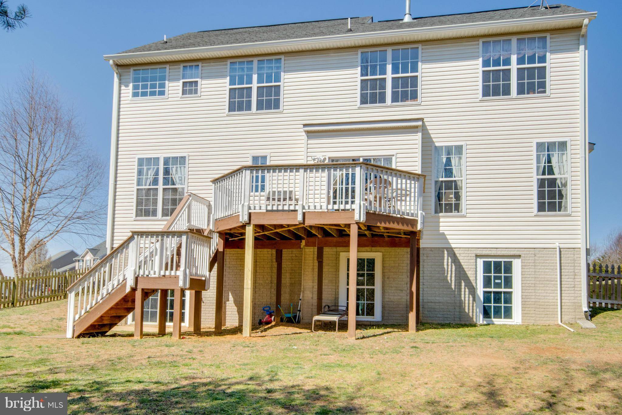 Fredericksburg, VA 22407,6033 HOT SPRING LN