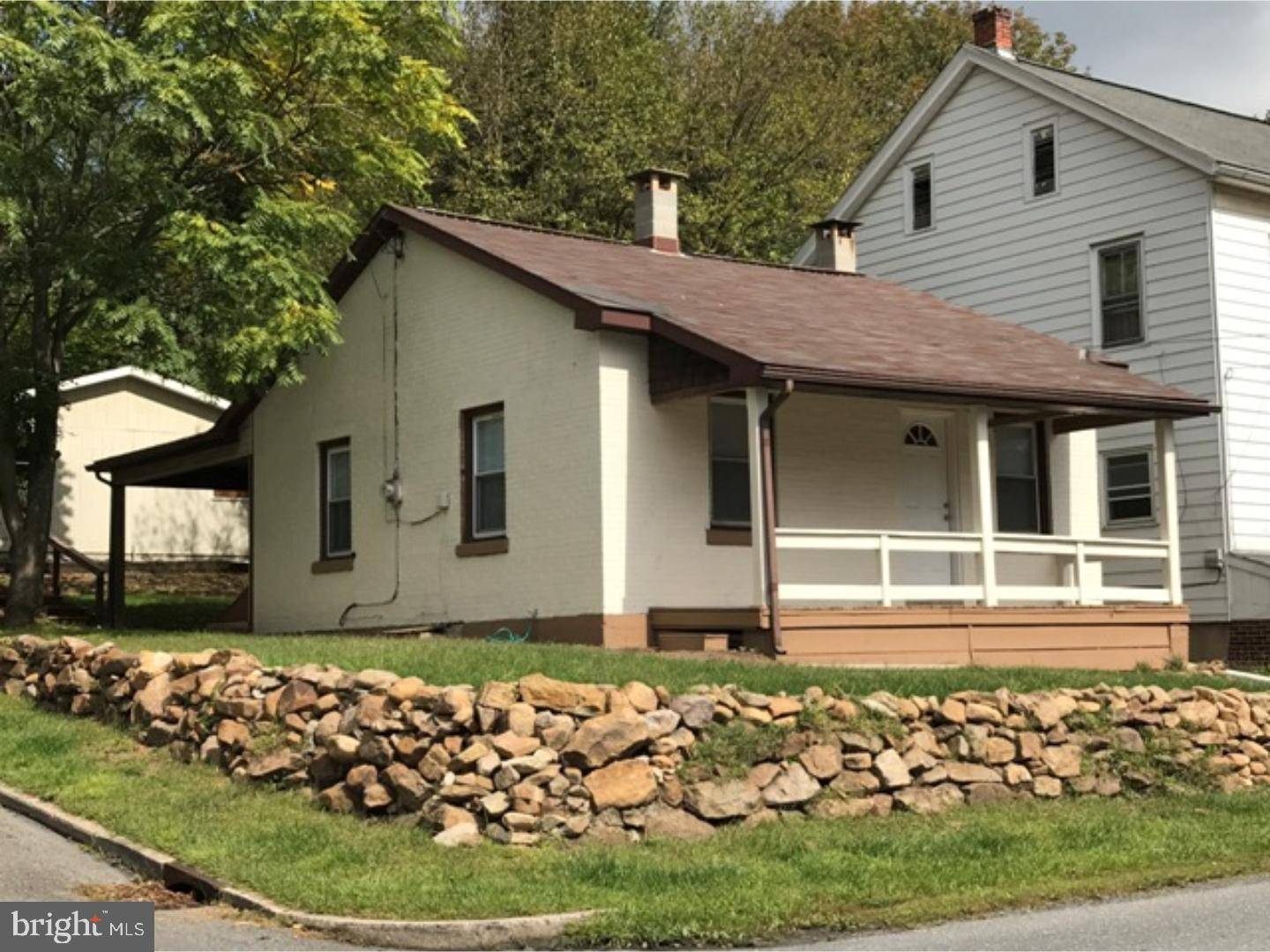 Palmerton, PA 18071,897 MAUCH CHUNK RD