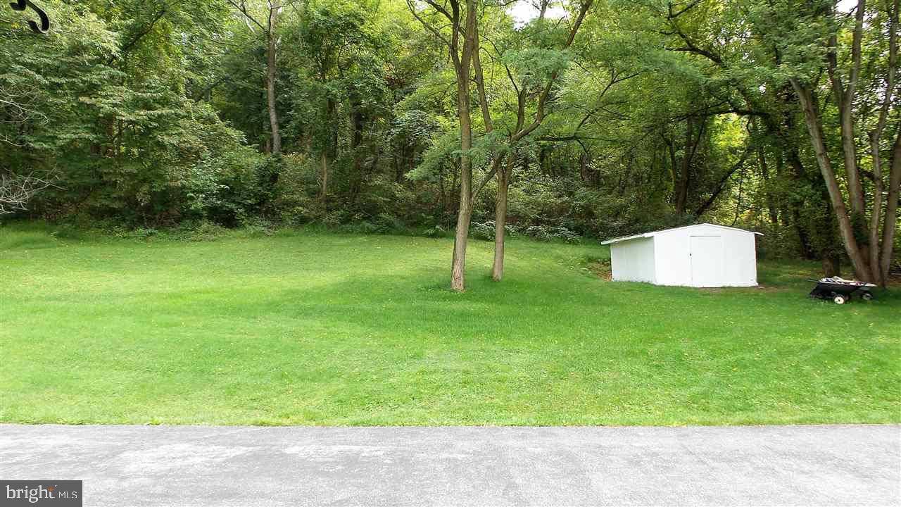 Lewisberry, PA 17339,836 LEWISBERRY RD