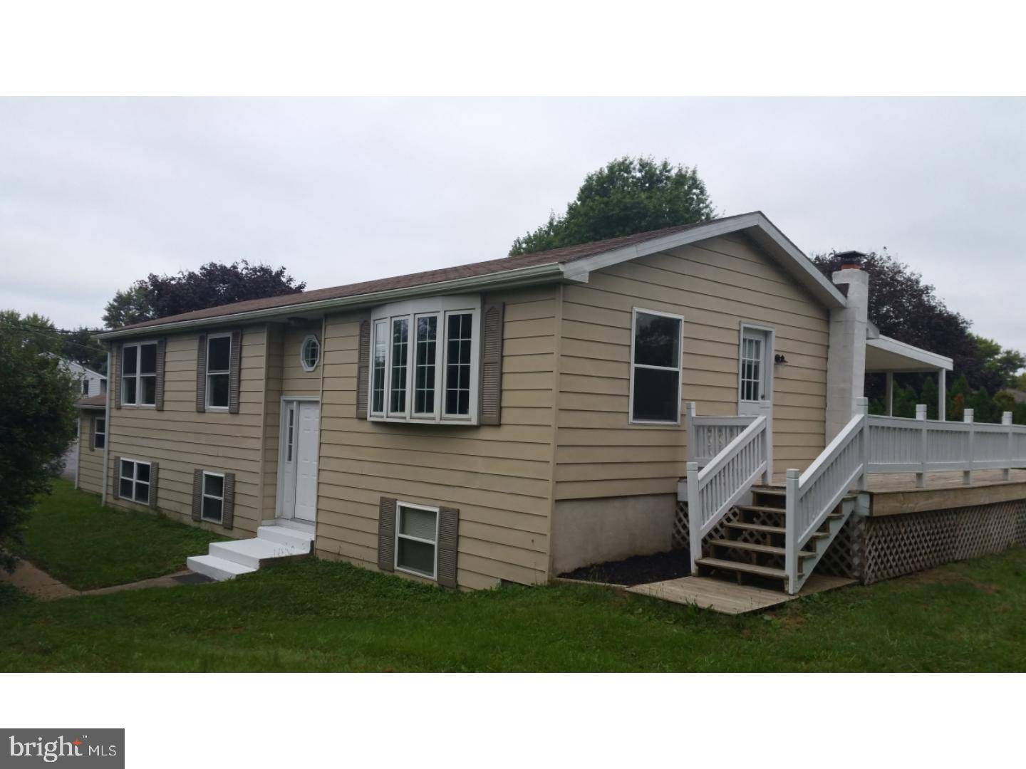 Blandon, PA 19510,541 GULDEN RD