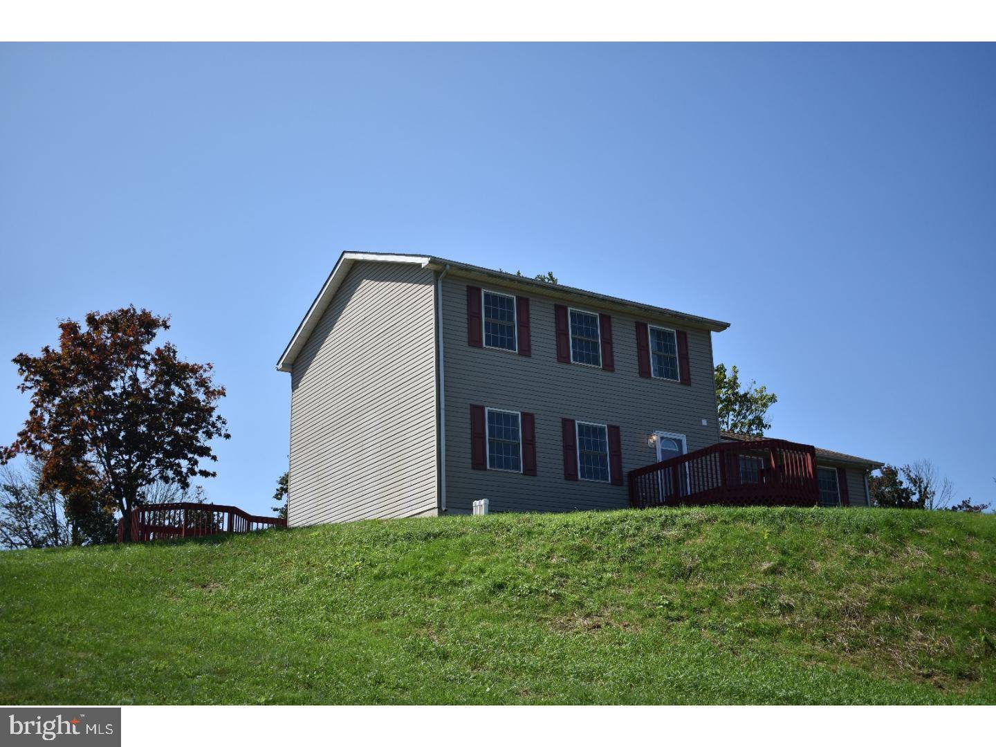 Pine Grove, PA 17963,98 WALTERS ST