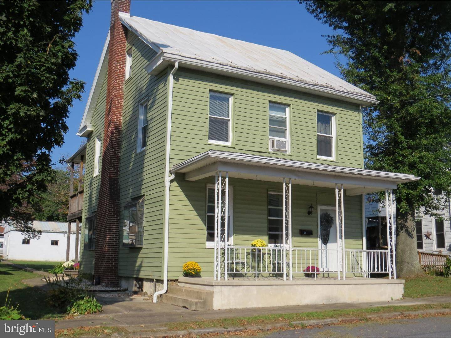 Pine Grove, PA 17963,20 MIFFLIN ST