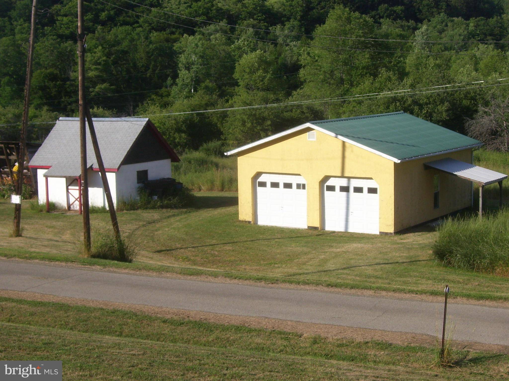 Coudersport, PA 16915,409 CARPENTER