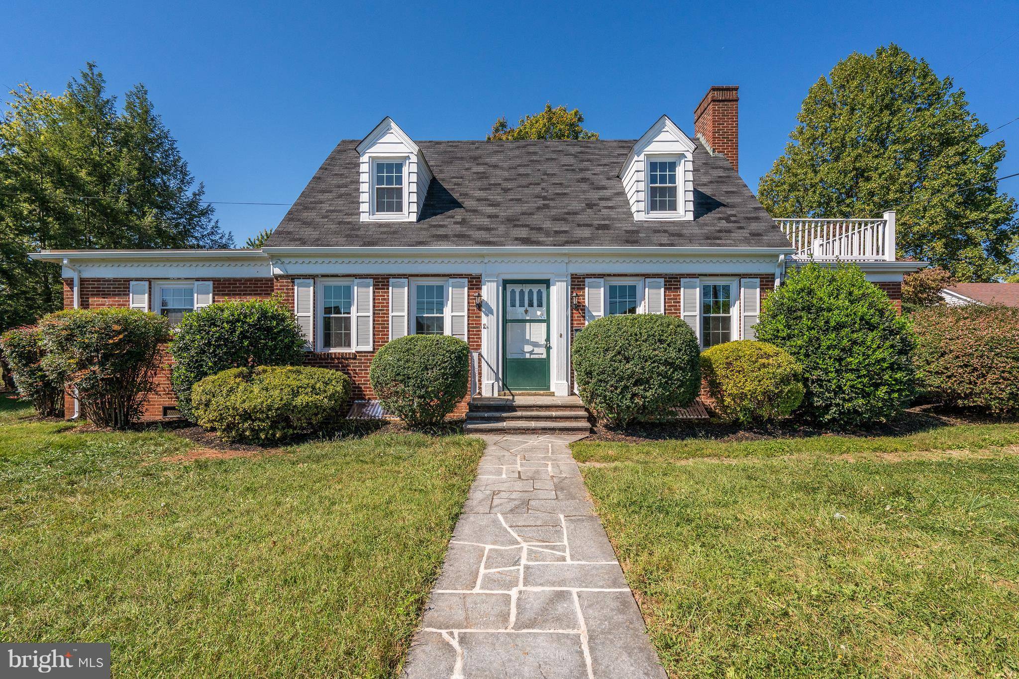 Culpeper, VA 22701,910 HENDRICK ST